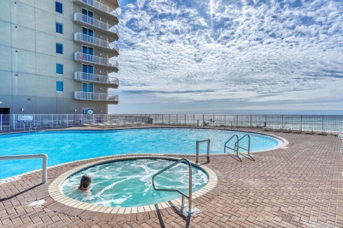 Beachfront Spacious Renovated Condo - Pools, Hot Hub, Spa - Walk To Pier Park In Pcb Panama City Beach Bagian luar foto